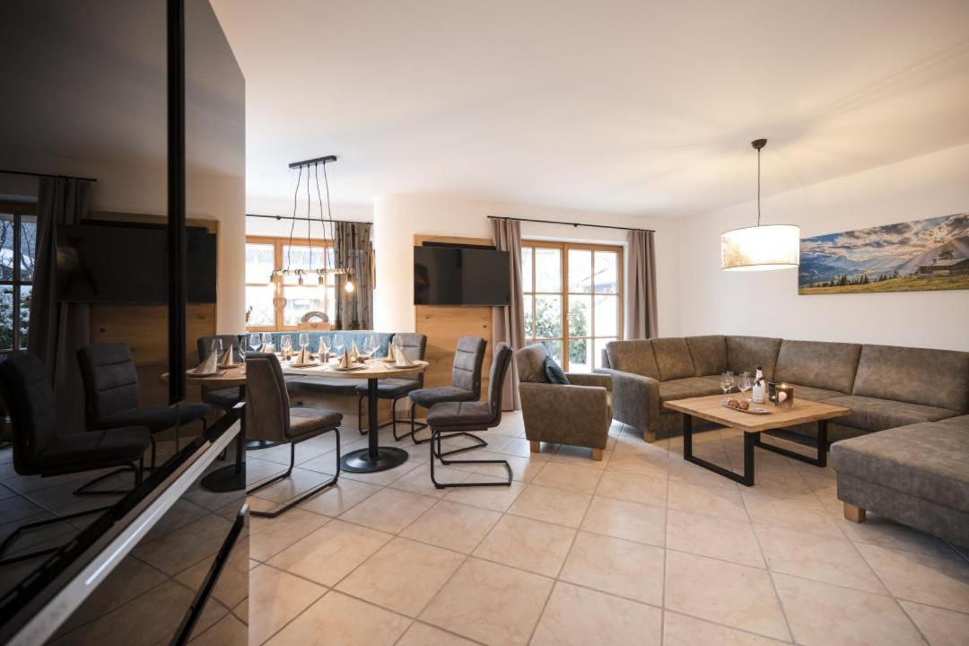 Ferienhaus Die 12 Mit 4 Schlafzimmern In Garmisch Exteriér fotografie