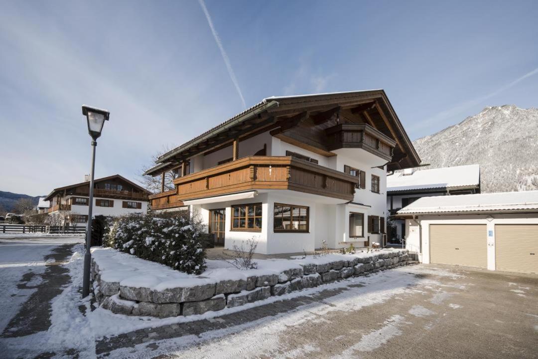 Ferienhaus Die 12 Mit 4 Schlafzimmern In Garmisch Exteriér fotografie