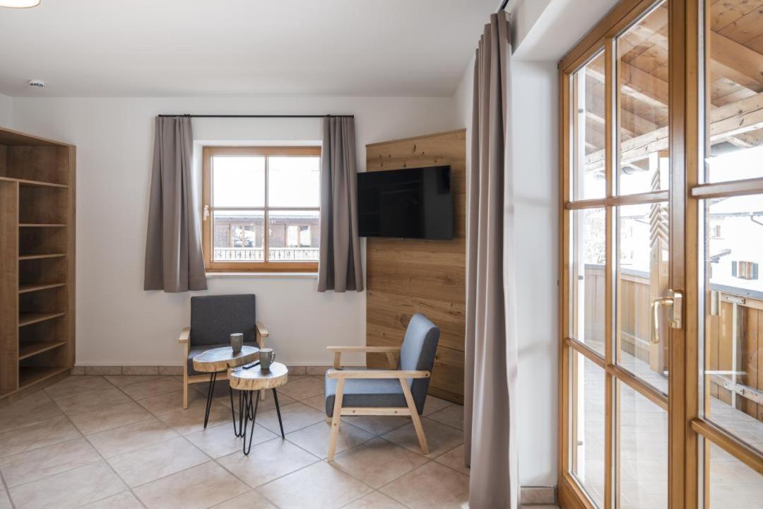 Ferienhaus Die 12 Mit 4 Schlafzimmern In Garmisch Exteriér fotografie
