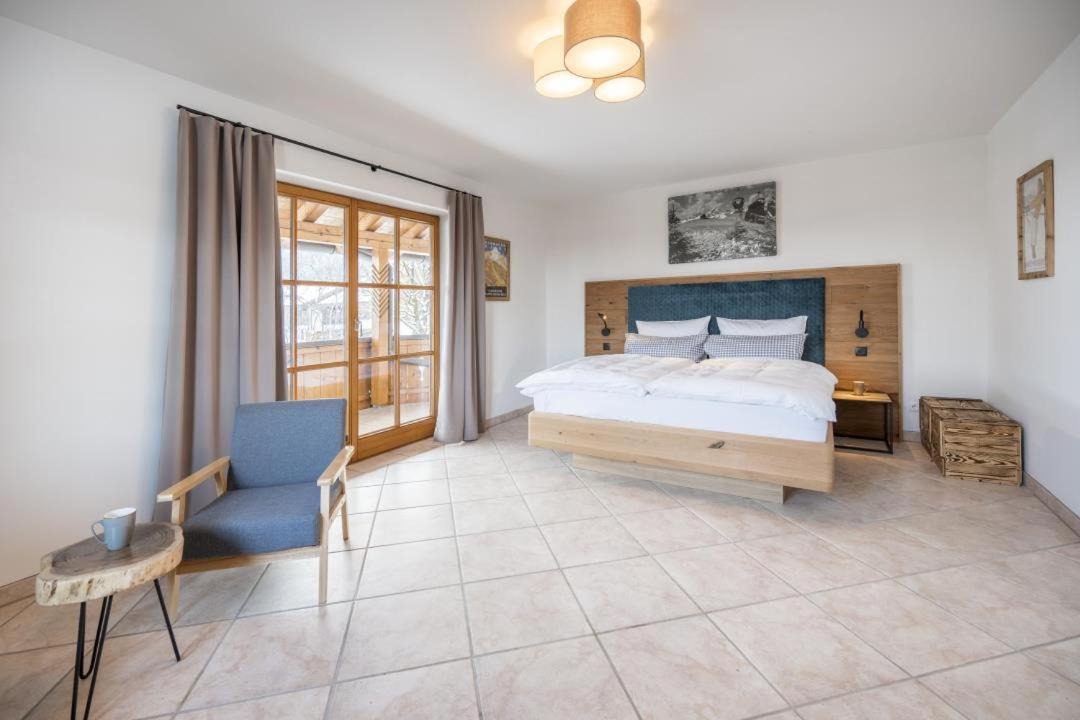 Ferienhaus Die 12 Mit 4 Schlafzimmern In Garmisch Exteriér fotografie