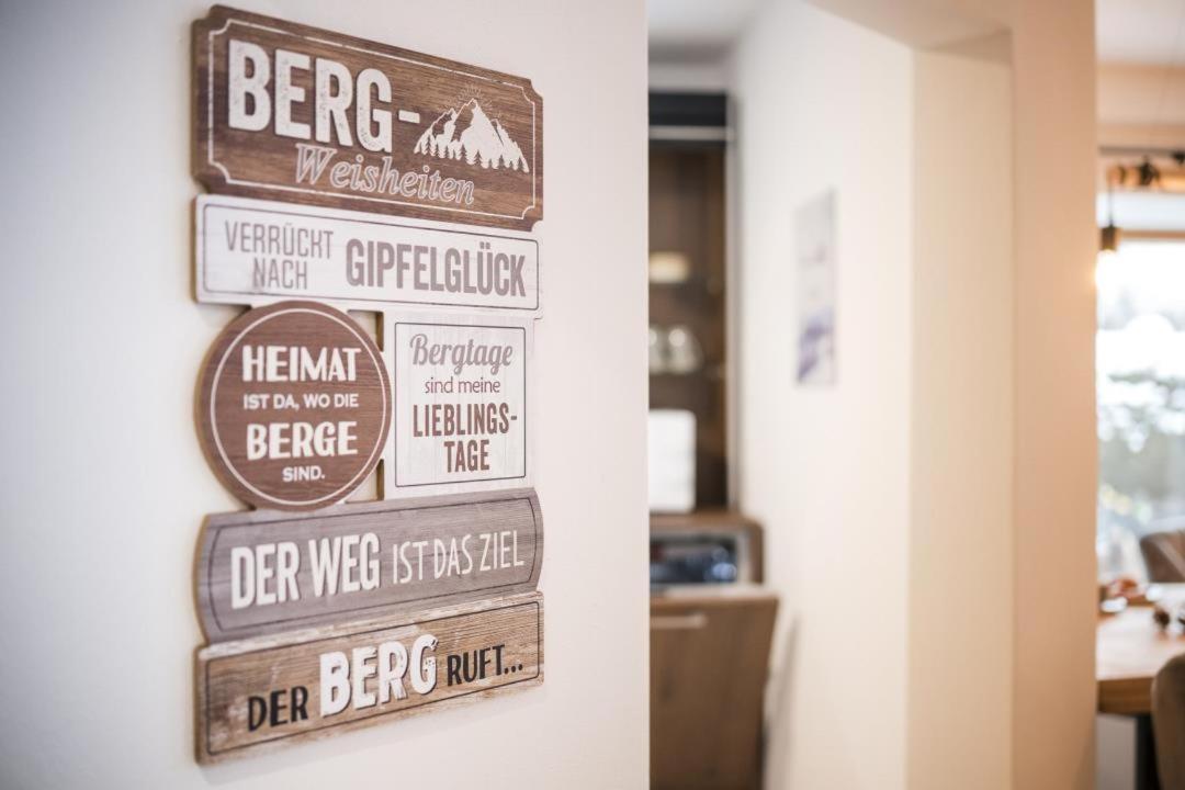 Ferienhaus Die 12 Mit 4 Schlafzimmern In Garmisch Exteriér fotografie