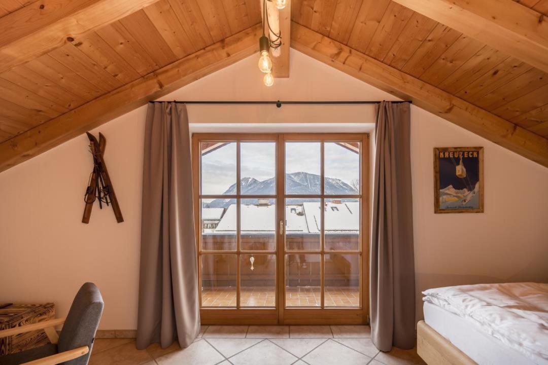 Ferienhaus Die 12 Mit 4 Schlafzimmern In Garmisch Exteriér fotografie